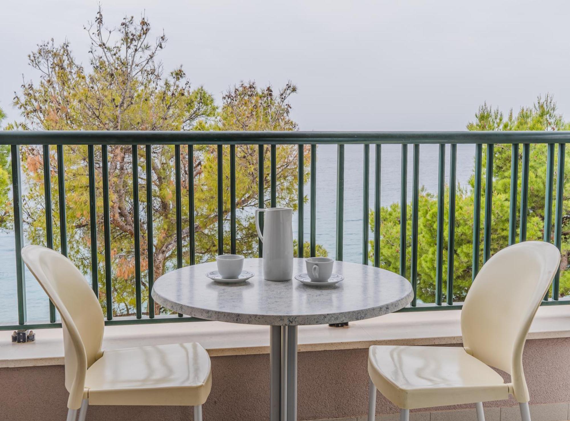 Beach Lucija * Makarska